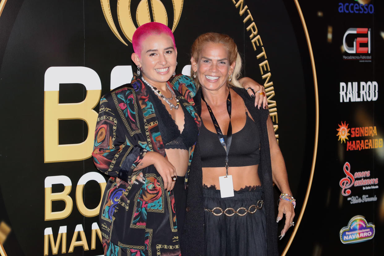 MEXICO CITY, MEXICO - OCTOBER 19: Romina Marcos and Niurka Marcos pose for photos during the 10th anniversary celebration of the BMB (Booking, Management & Brokers) agency at Auditorio Nacional on October 19, 2021 in Mexico City, Mexico. (Photo by Adrián Monroy/Medios y Media/Getty Images)