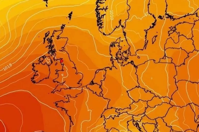 A mini "heatwave" is expected over the Bank Holiday weekend