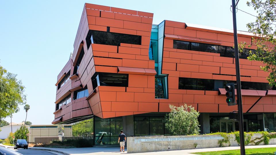 California Institute of Technology Cahill Center for Astronomy and Astrophysics by Morphosis Architects