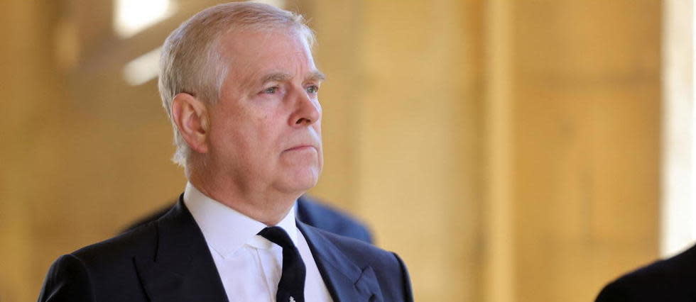 Le prince Andrew est accusé d'avoir « agressé sexuellement » Virginia Giuffre, alors mineure, à trois reprises.
