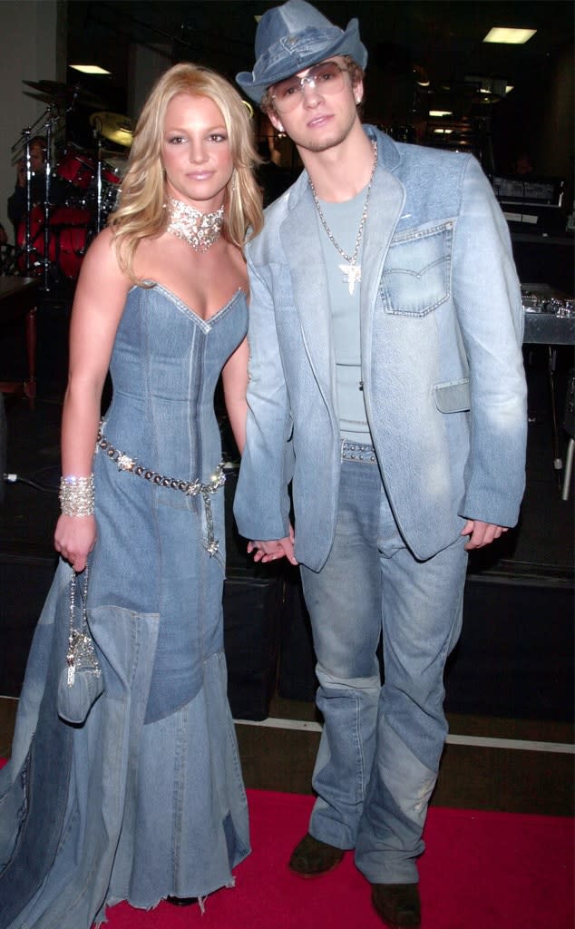 Britney Spears, Justin Timberlake, 2001 American Music Awards, denim