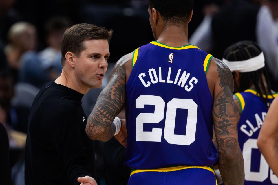 Utah Jazz head coach Will Hardy talks to Utah Jazz forward John Collins (20) during an NBA basketball game between the Utah Jazz and the New Orleans Pelicans at the Delta Center in Salt Lake City on Monday, Nov. 27, 2023. | Megan Nielsen, Deseret News