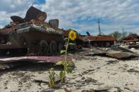 Russia's attack on Ukraine continues, in Kharkiv region