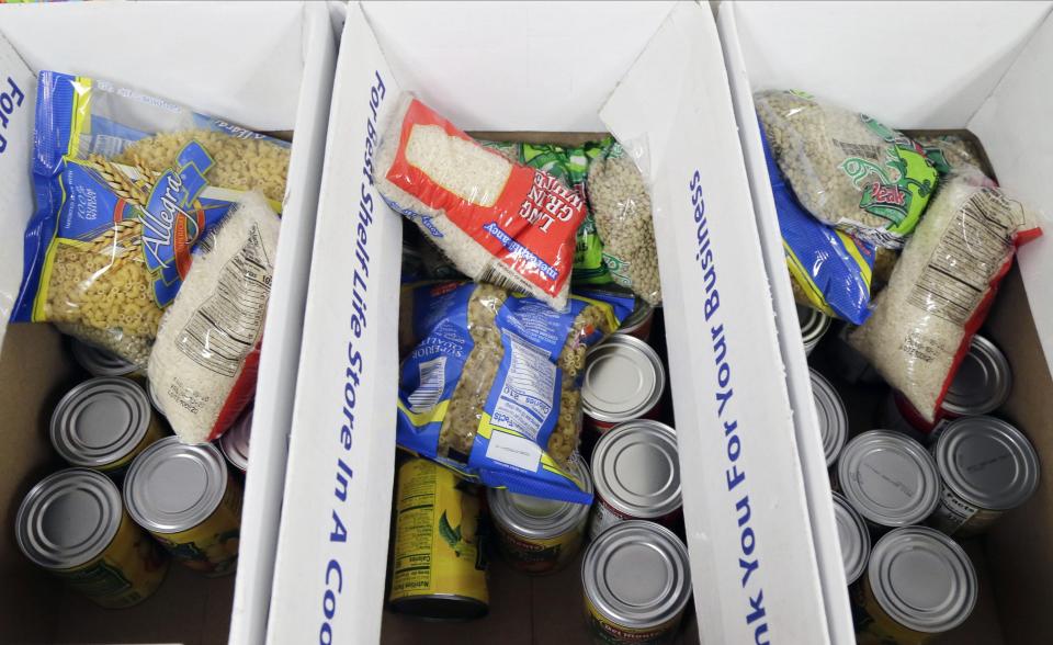 Canned goods will be collected during a concert event in Grove City this weekend.