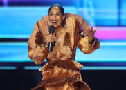 <p>Moderatorin Tracee Ellis Ross sorgte dank wechselnder und ausgefallener Outfits für gute Stimmung in Los Angeles.<br>(Foto: Rex Features) </p>