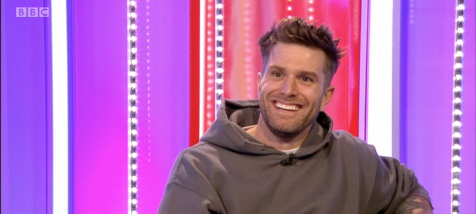 one show 32320 joel dommett