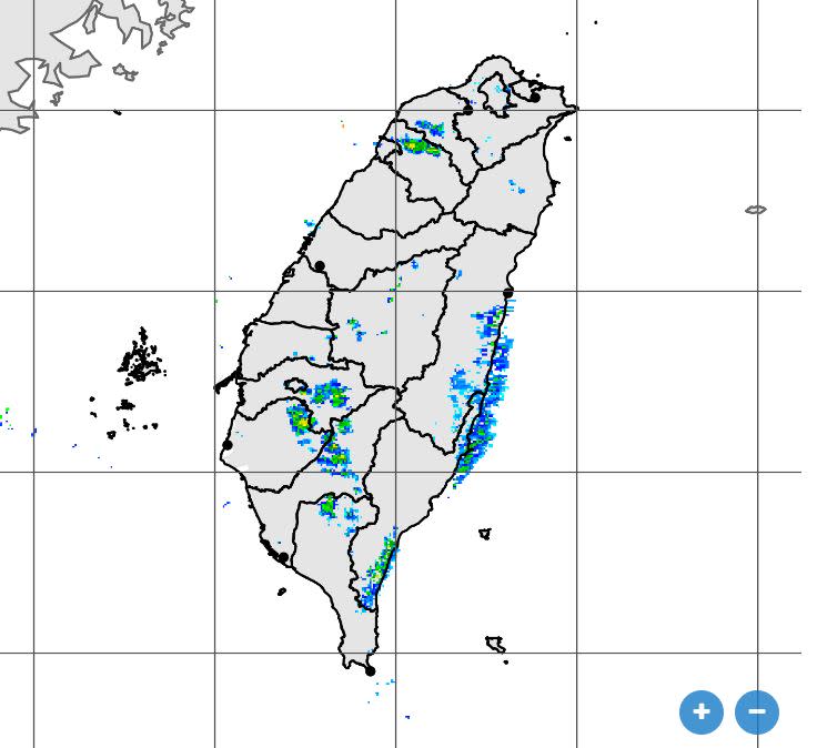 雷達回波圖顯示嘉義有水氣聚集。（圖／翻攝自氣象局）