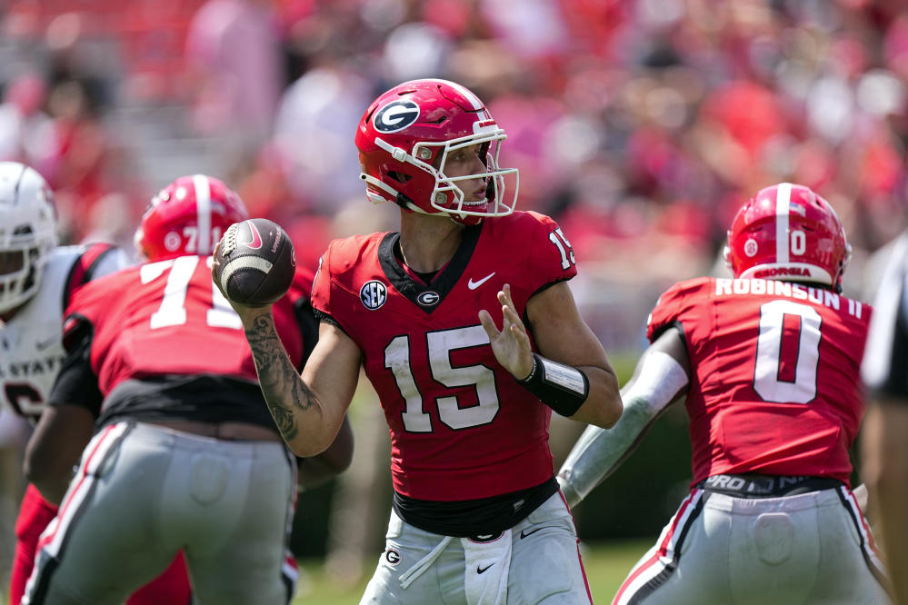 UGA Football: What is going on in The Swamp?