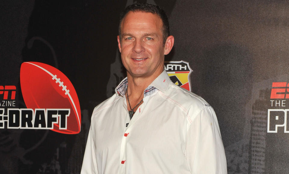 Former NFL running back and ESPN analyst Merril Hoge has joined Your Call Football, where fans call plays. (AP). (Diane Bondareff/AP Images)