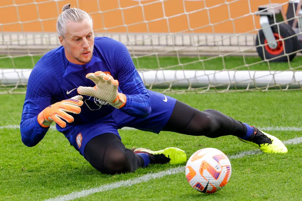 ZEIST, NETHERLANDS - SEPTEMBER 19: Remko Pasveer of the Netherlands during a training session of the Netherlands Mens Football Team at the KNVB Campus on September 19, 2022 in Zeist, Netherlands (Photo by Broer van den Boom/Orange Pictures/BSR Agency/Getty Images)