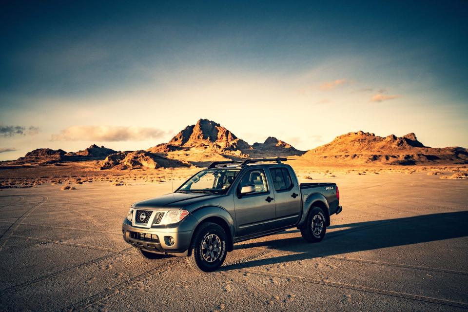 2020 Nissan Frontier_sunset source