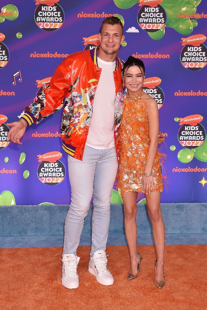 Miranda Cosgrove and Rob “Gronk” Gronkowski attend the 2022 Nickelodeon Kids’ Choice Awards at Barker Hangar in Santa Monica on April 9, 2022. - Credit: MEGA