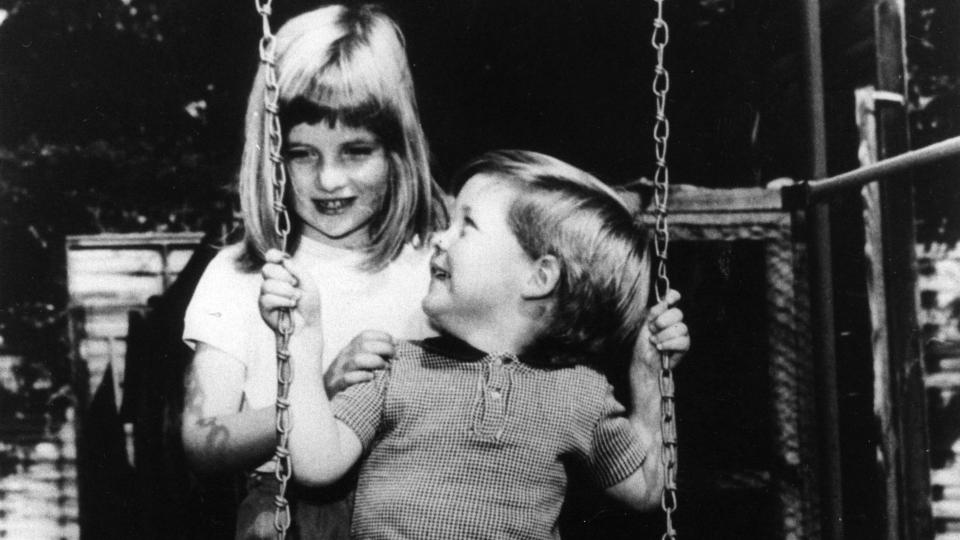 Swing, Photograph, Black, People, Black-and-white, Child, Snapshot, Standing, Monochrome, Fun, 