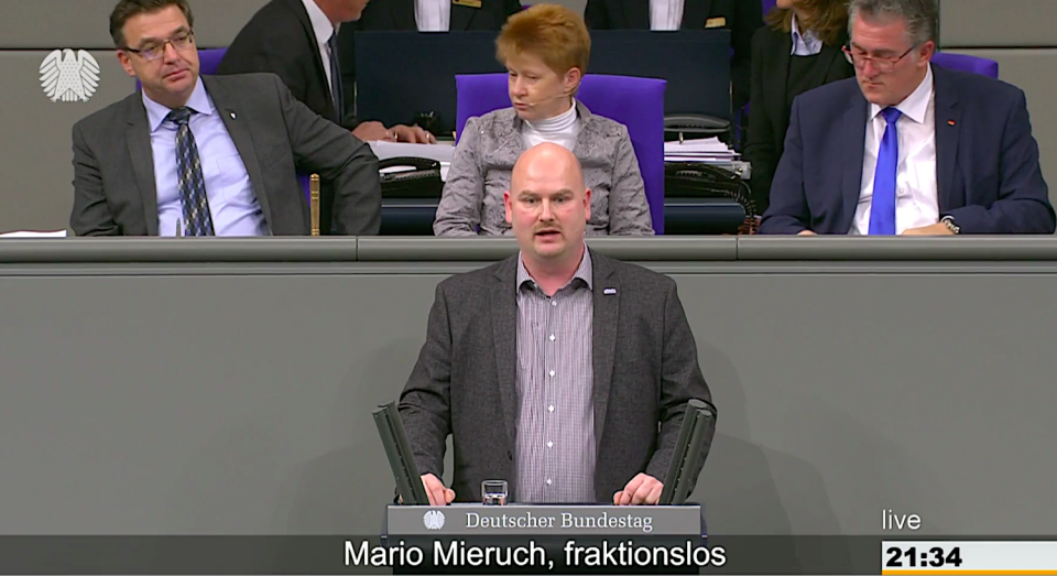 Ex-AfDler Mario Mieruch gab Protschka im Bundestag Kontra. (Bild: Screenshot/Bundestag.de)