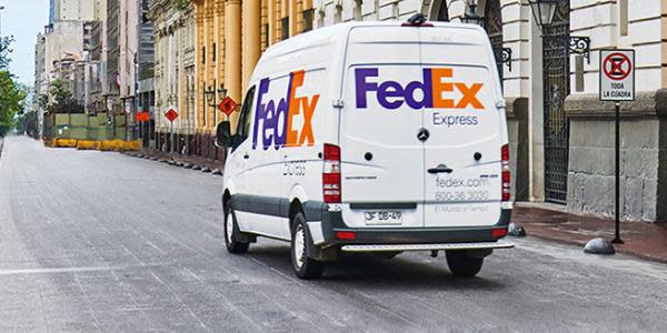 Conductor de FedEx mata a niña de 7 años tras entrar en pánico después de atropellarla