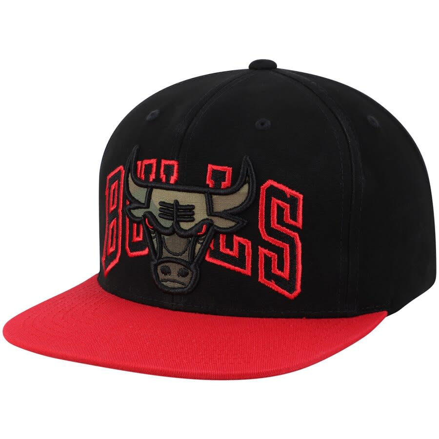 Bulls Adjustable Snapback Hat