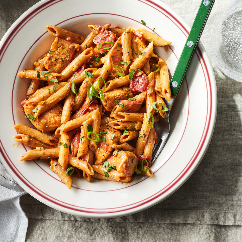 One-Pot Chicken Pasta with Cajun Seasonings