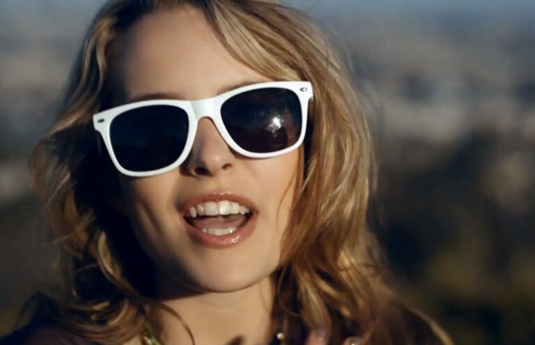 "Ready or not" fue una de las canciones más famosas de Bridgit Mendler (captura de video/)