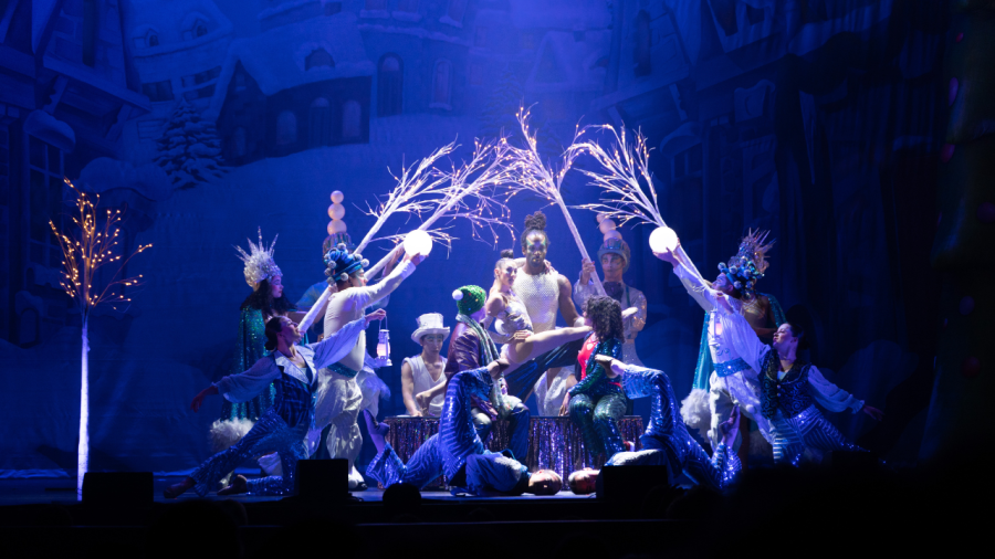 The cast of Holidaze is producing three performances in Columbus. (Courtesy Photo/Cirque Dreams Holidaze)