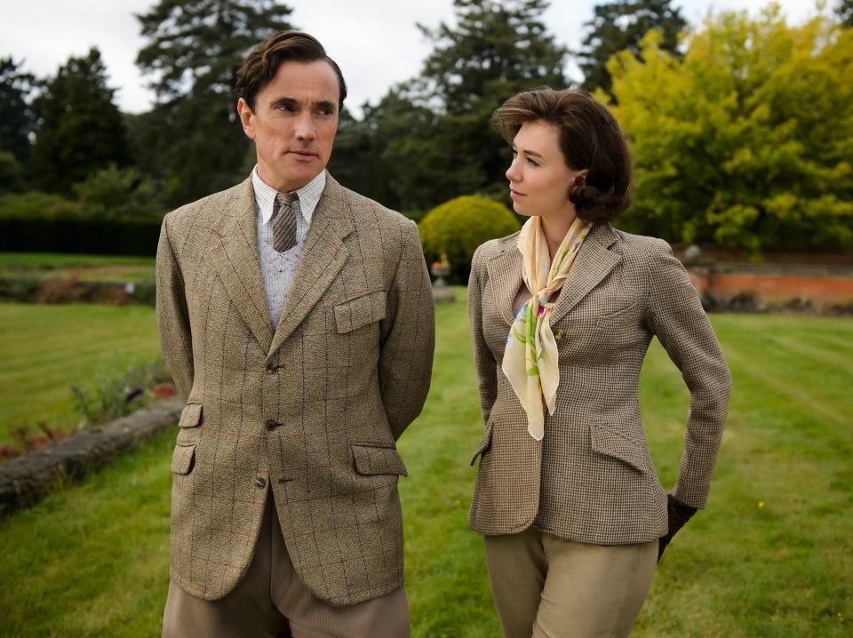 Ben Miles as Peter Townsend and Vanessa Kirby as Princess Margaret in season one of "The Crown."