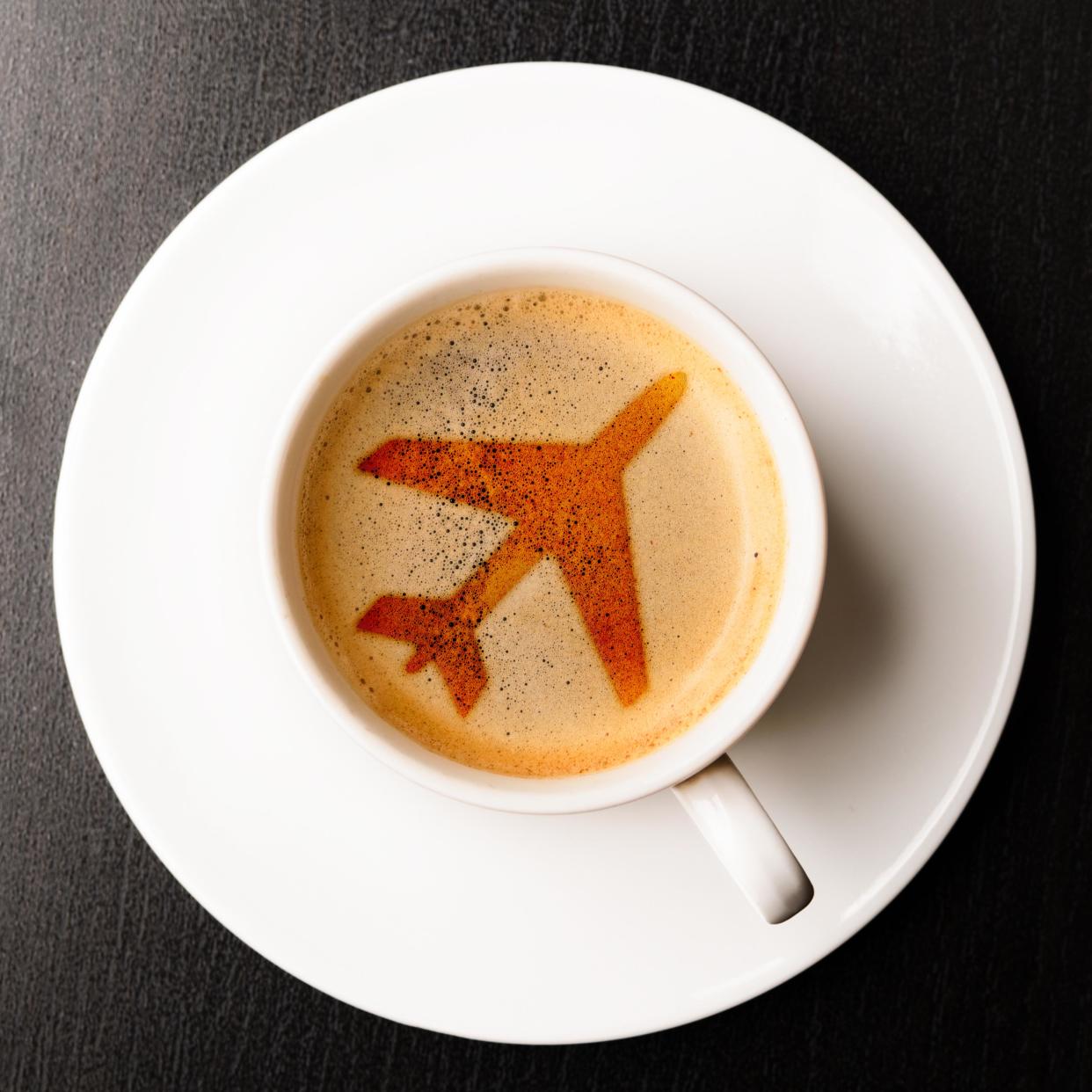 Kaffee ist im Flieger keine gute Idee (Bild: ddpimages)