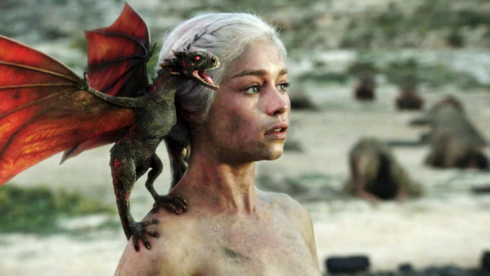 Daenerys finalmente chega à Pedra do Dragão, que era de sua família. (Divulgação)