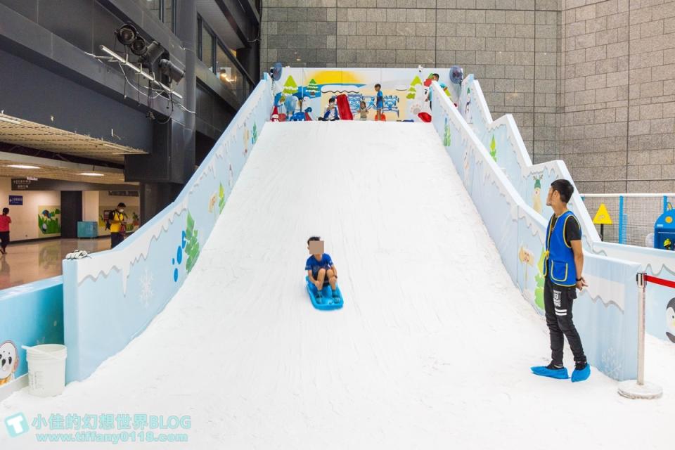 高雄科工館熱雪天堂探索樂園