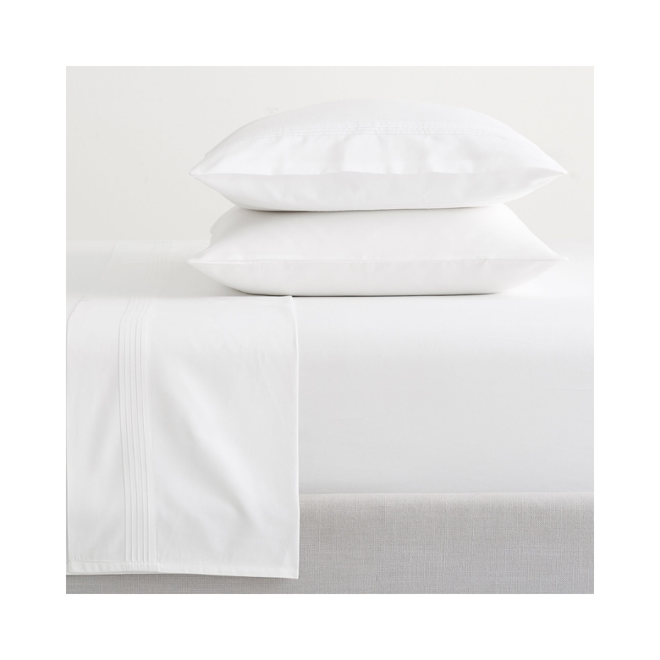 minimal Egyptian cotton sheet