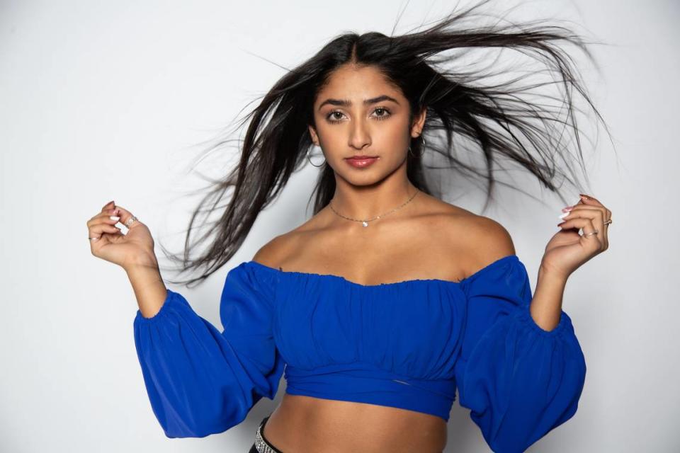 Kaylie Molina, a 17-year-old dancer from Pembroke Pines, Florida, is a cast member of “HITS! The Musical.” The show, playing The Parker in Fort Lauderdale on April 1, 2023, has Dionne Warwick and her son Damon Elliott as executive producers.