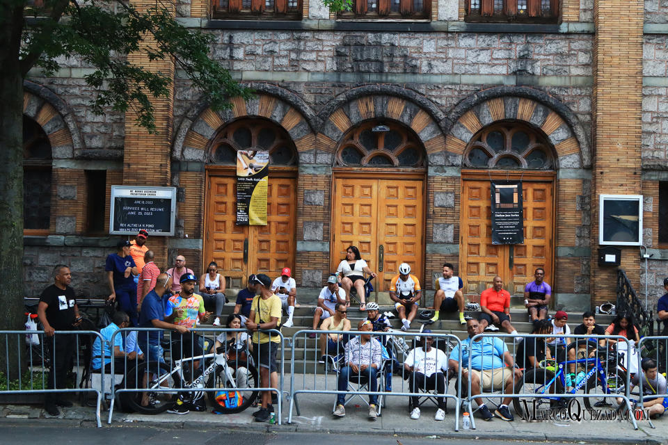 Crowd at Harlem Skyscraper Cycling Classic