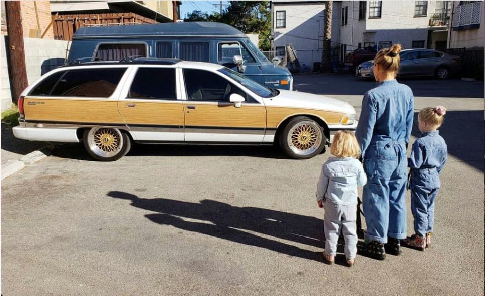 Kristen Bell and her daughters | Dax Shepard/Instagram