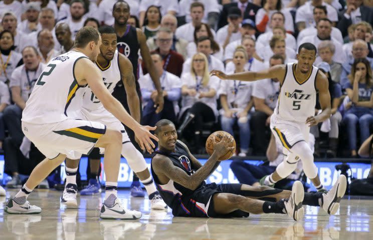 The Clippers toughed out an ugly one to extend their season. (AP)