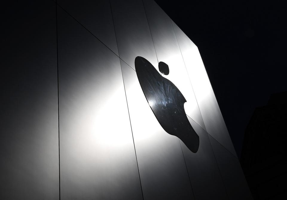 The Apple logo is displayed on the exterior of an Apple Store on April 23, 2013 in San Francisco, California (Getty Images)