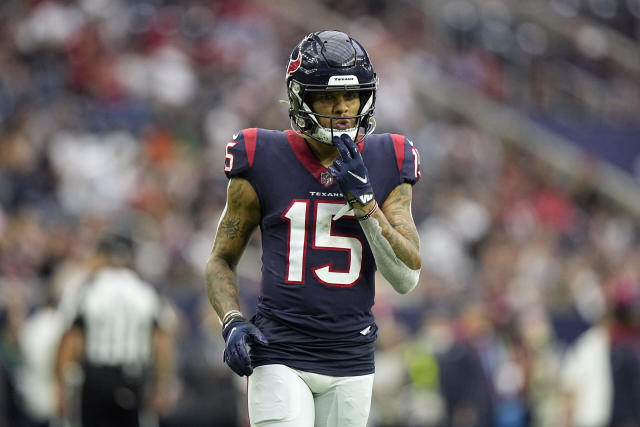 Tennessee Titans Sign WR Chris Moore to Free Agent Deal - Sports  Illustrated Tennessee Titans News, Analysis and More