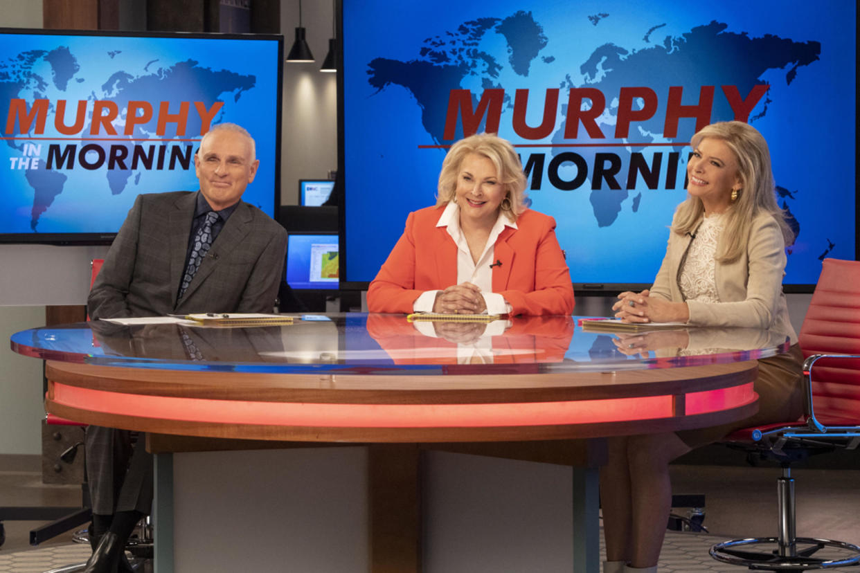 From left: Joe Regalbuto, Candice Bergen, and Faith Ford in <em>Murphy Brown</em>. (Photo: David Giesbrecht/Warner Bros.)