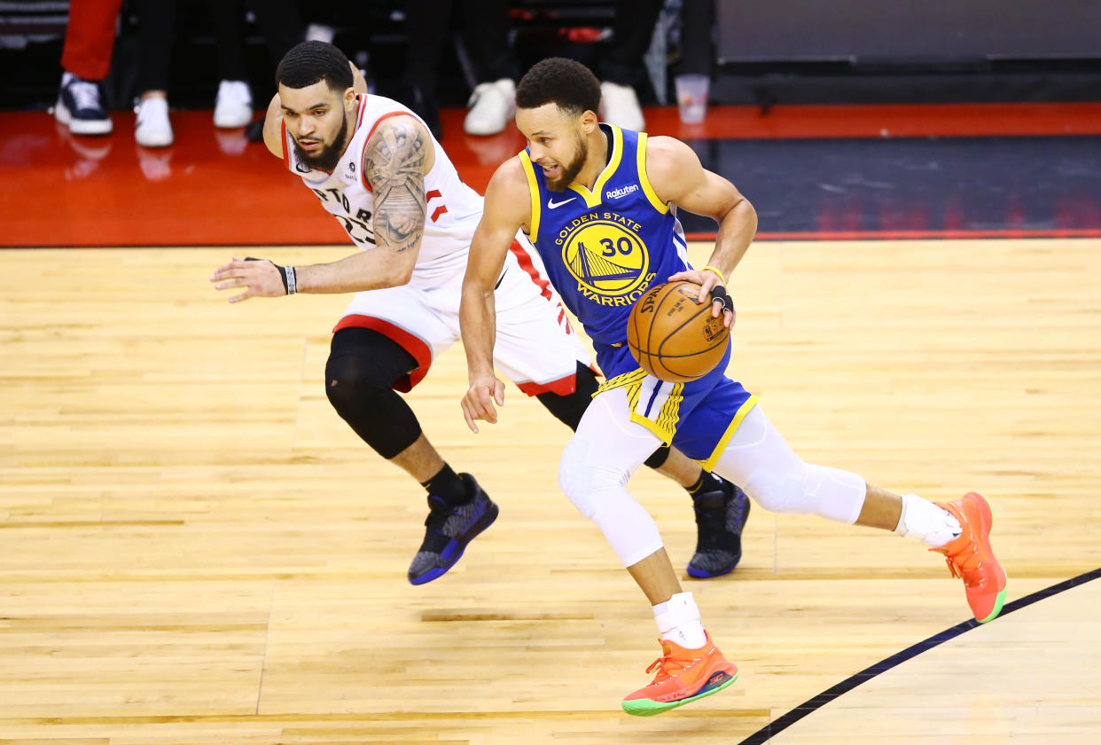 Thanks to a massive third-quarter run, the Warriors beat the Raptors in Game 2 of the NBA Finals to even the series 1-1.