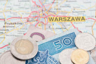 <b>4. Platz: Polnische Zloty</b><br><br> Polen ist zwar am 1. Mai 2004 der Europäischen Union beigetreten, das bedeutete aber nicht automatisch, dass der Euro als Währung eingeführt wurde. Zunächst behalten die Polen noch ihren Zloty, der mit einer Anzahl von <b>25.700 Bakterien</b> was die „Verschmutzung“ betrifft unter dem europäischen Schnitt liegt.