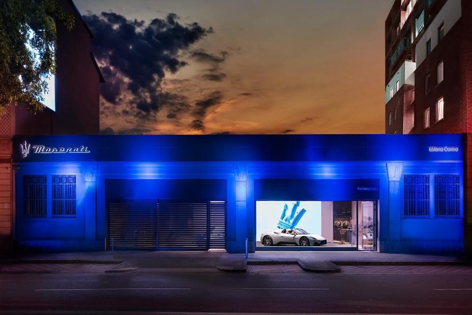 00Maseratinewglobalstoreconcept_exterior1.jpg