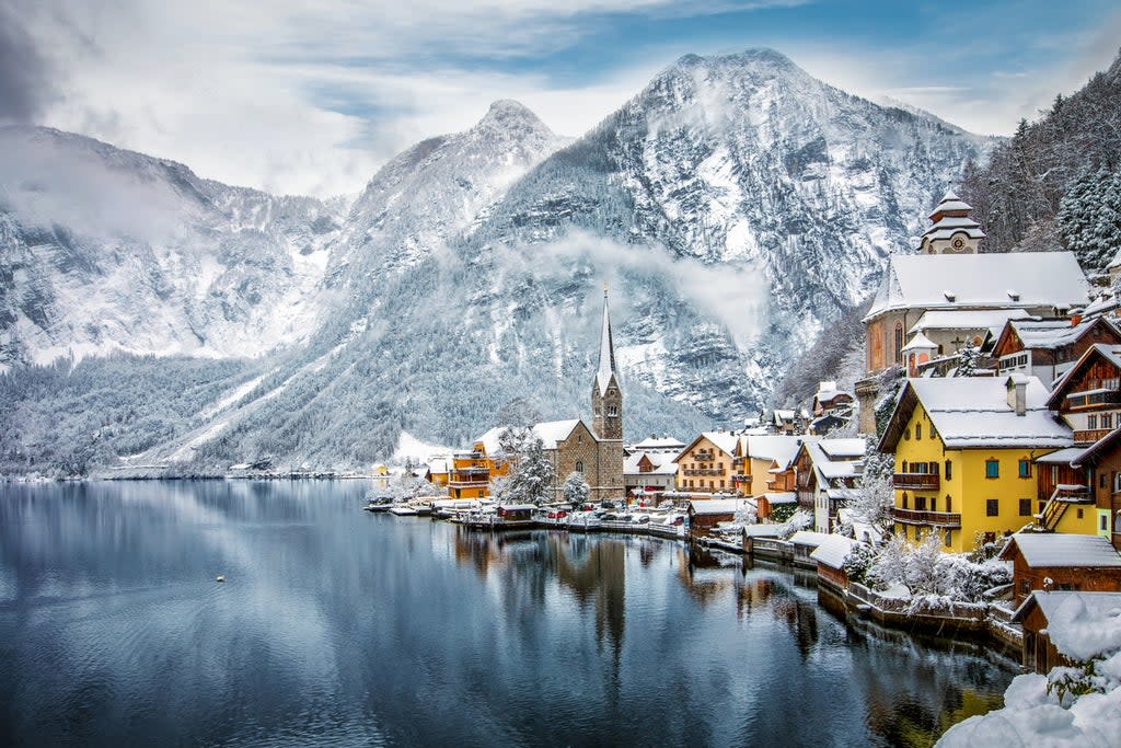 The picturesque Austrian village of Hallstatt is a popular day trip in winter (Getty Images/iStockphoto)