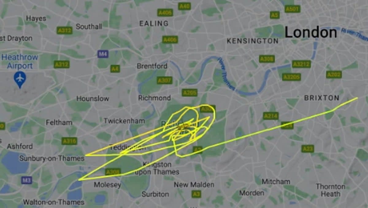 The flight path of a helicopter scouring Richmond Park in the search (Flightradar24)