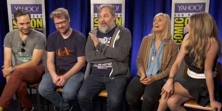 Shannon Purser Surprises 'Stranger Things' Cast at Comic-Con