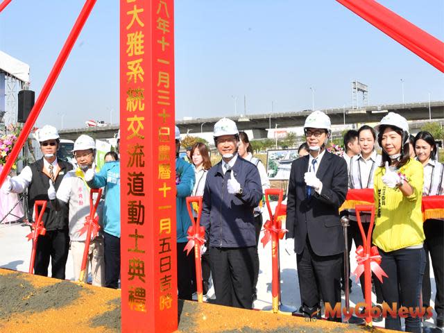 ▲國1增設大雅系統交流道動工 陳其邁：中央地方合作典範(圖：行政院)