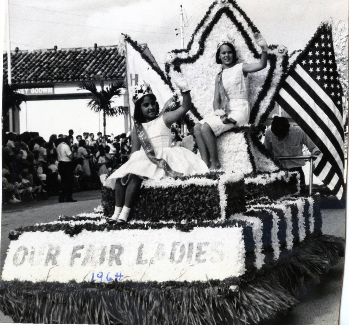 Parade of “our beautiful ladies” in Palm Springs Mile, Hialeah in 1964.