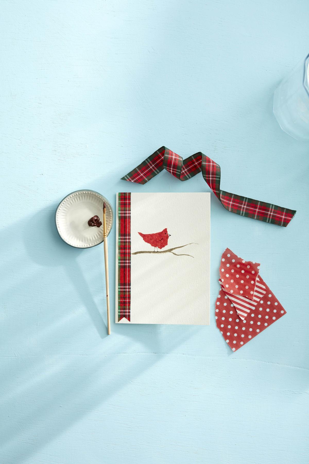 Wrapping Paper christmas card - This crafty family - Craft for kids