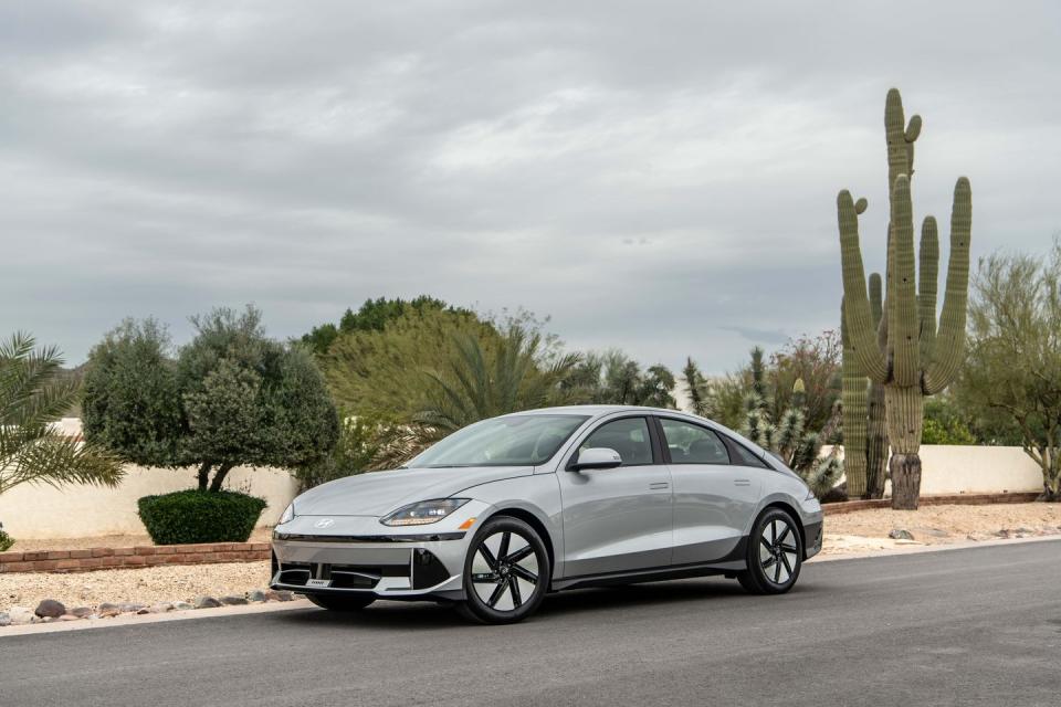 2023 hyundai ioniq 6 se