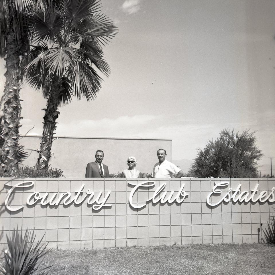 The original signage from Canyon Country Club Estates.