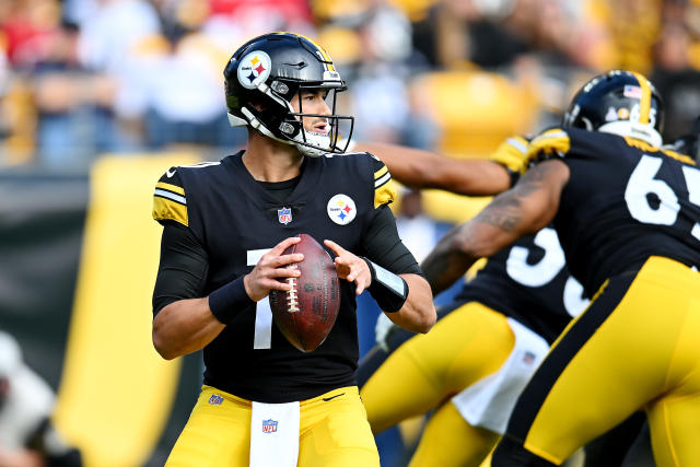 Steelers' Kenny Pickett Ranks Outside Top 25 QBs in Madden 24