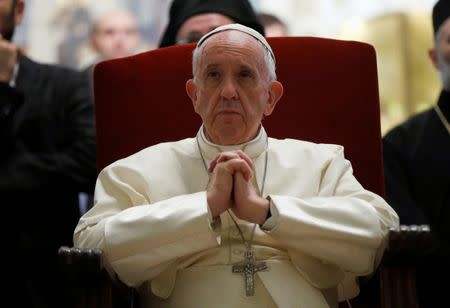 Pope Francis visits the Svetitskhoveli Cathedral in Mtskheta, Georgia, October 1, 2016. REUTERS/David Mdzinarishvili