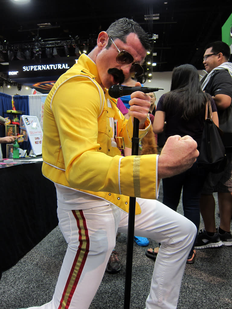 Freddie Mercury rocks the convention - San Diego Comic-Con 2012