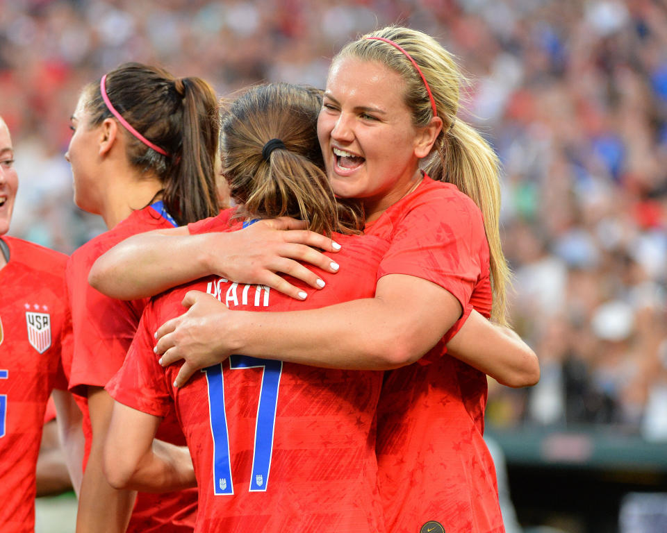 May 16, 2019: US midfielder, Lindsey Horan (9), congratulates US forward, Tobin Heath (17), after Heath (17) scores during the International Women's Soccer match up between the USA and New Zealand, at Busch Stadium in St. Louis, MO. Kevin Langley/Sports South Media/(Photo by Kevin Langley/CSM/Sipa USA)